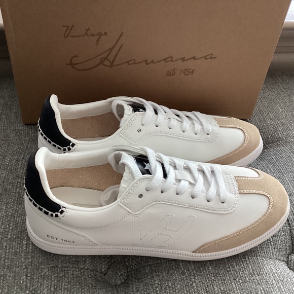 Vintage Havana Crisp Sneaker (Women), size 8 - Picture 9 of 12